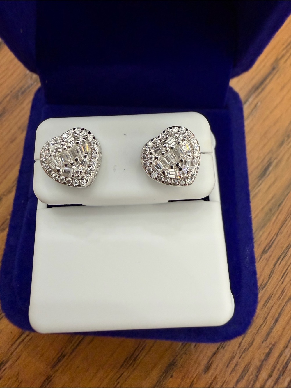 Moissanite Heart-Shaped Silver 925 Stud Earrings - Sparkling Pavé Accent